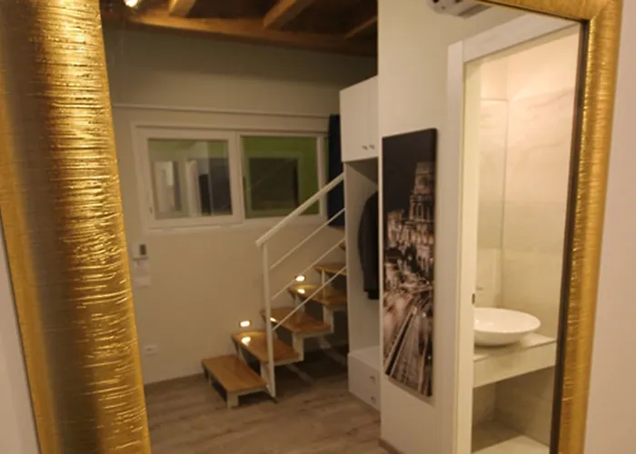 Hotel Tango